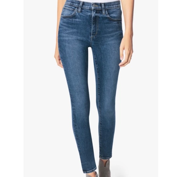 Joe's Jeans Denim - Joe's Jeans The Charlie high rise skinny size 26